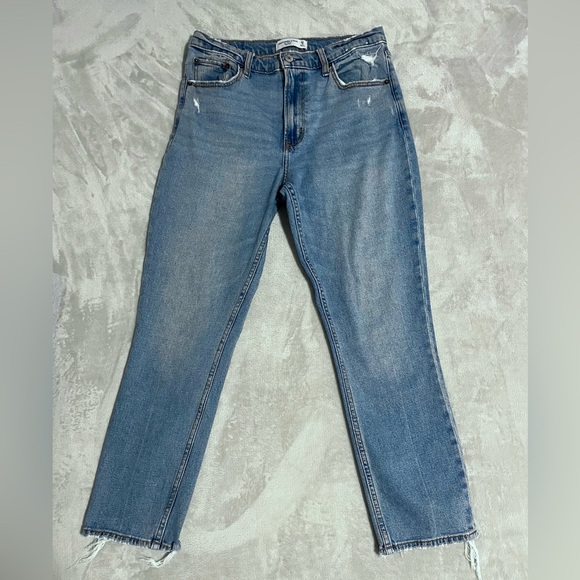 Abercrombie & Fitch Ankle Straight Jeans - Picture 1 of 4